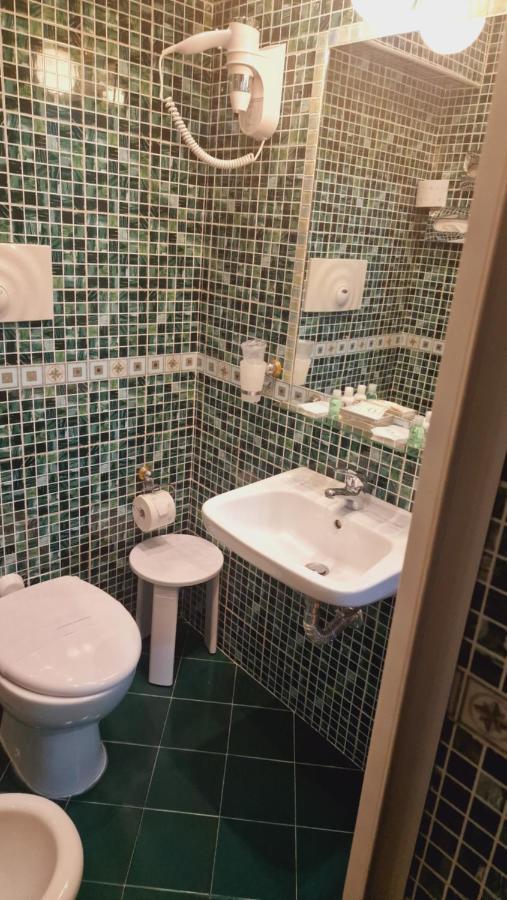 New Apartment Marghera Milan Bagian luar foto