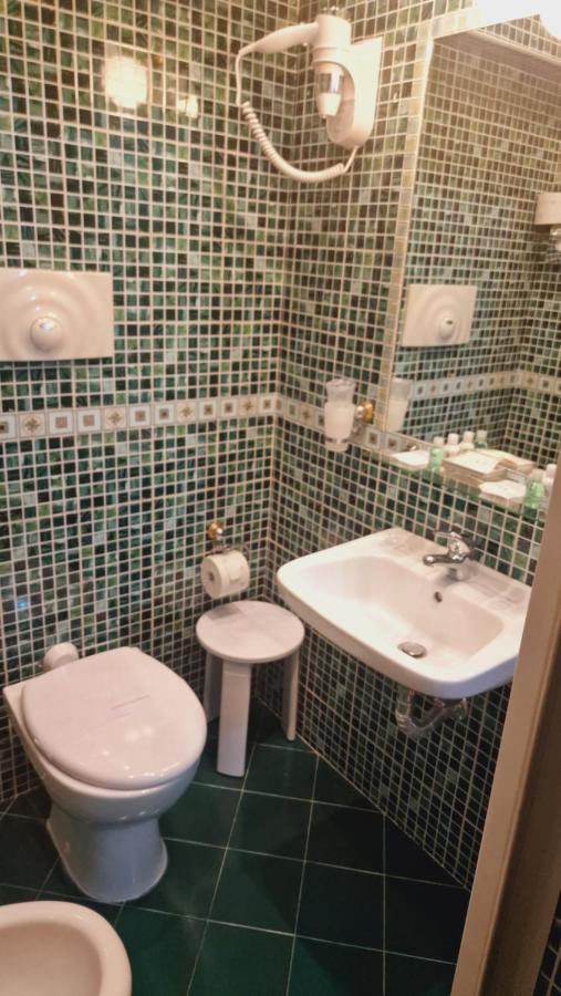 New Apartment Marghera Milan Bagian luar foto